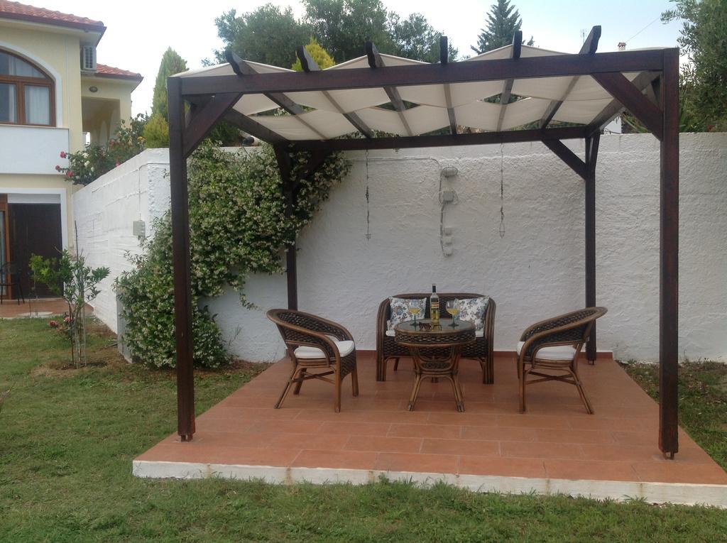 Nikitihouse Apartments 1 Екстериор снимка