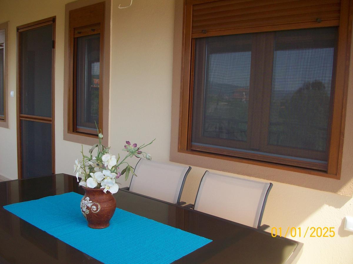 Nikitihouse Apartments 1 Екстериор снимка